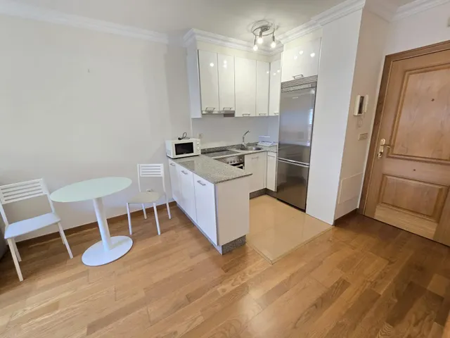 VIVIENDA IMPECABLE CON GARAJE Y BODEGA — 11