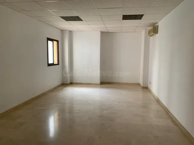 Alquiler de oficinas en Sevilla Este - foto 2