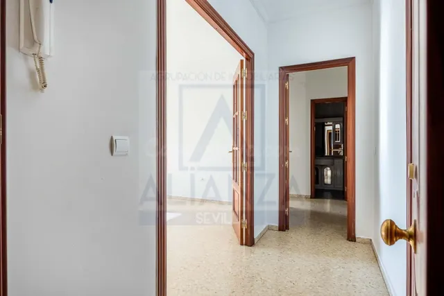 Venta de piso en Camas (Sevilla) - foto 2