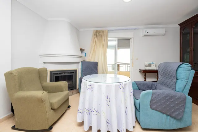 Casa de 5 plantas con 6 dormitorios, terrazas y vistas en Lanjarón – Granada — 31