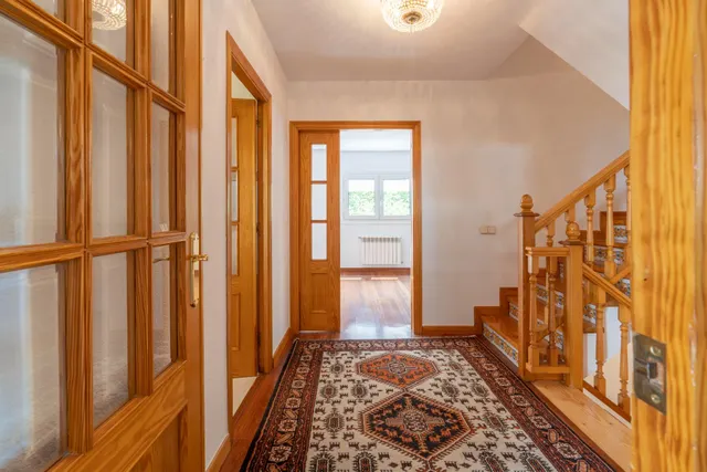 Excepcional chalet pareado cerca a Avenida Europa en Pozuelo de Alarcón — 10