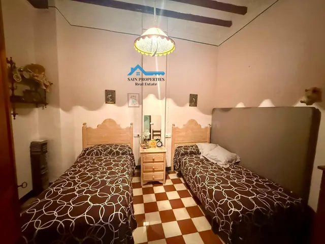 Encantadora casa de Pueblo en Callosa lista para entrar a vivir — 17