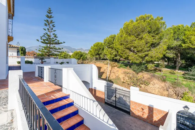 Chalet 5 habitaciones 318m² en venta - Centro — 33
