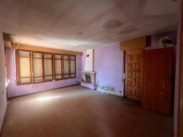 Vivienda unifamiliar con gran parcela en Valverde de la Virgen - León — 27