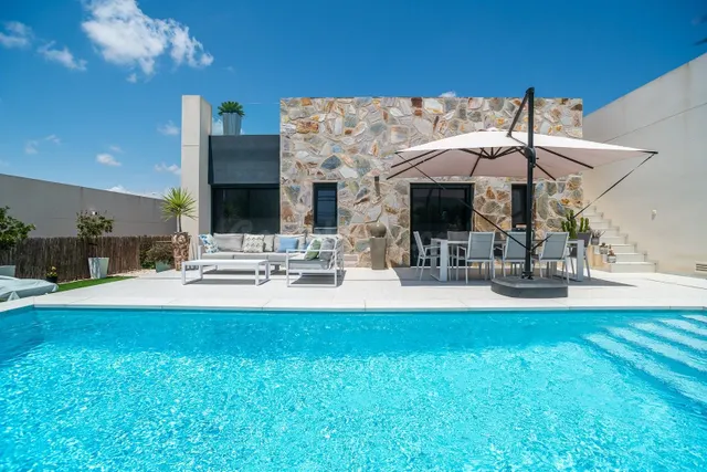 Villa 3 habitaciones 120m² en venta - Comunidad valenciana — 28