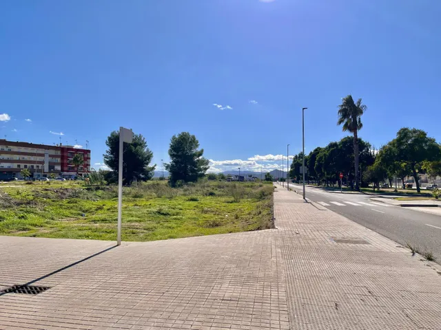 PARCELA A LA VENTA EN ALBERIQUE — 25