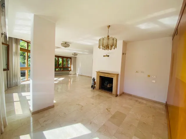 ✨ Amplio piso con gran potencial en Santa Catalina ✨ — 3
