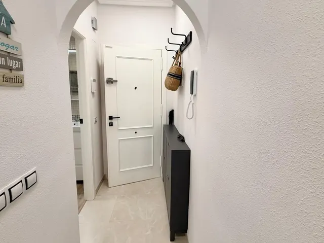 Apartamento 1 habitación 65m² en venta - Estacion de autobuses — 22