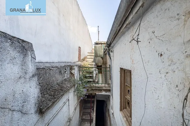 CASA 640 M2 EN CARRETERA DE MURCIA, ALBAYCIN. — 32
