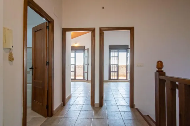 Precioso chalet pareado con piscina y barbacoa en Burguillos — 28