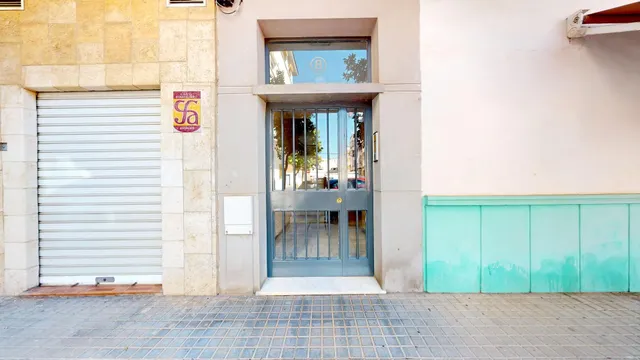 Encantador Piso en zona Fuente de la Salud — 34