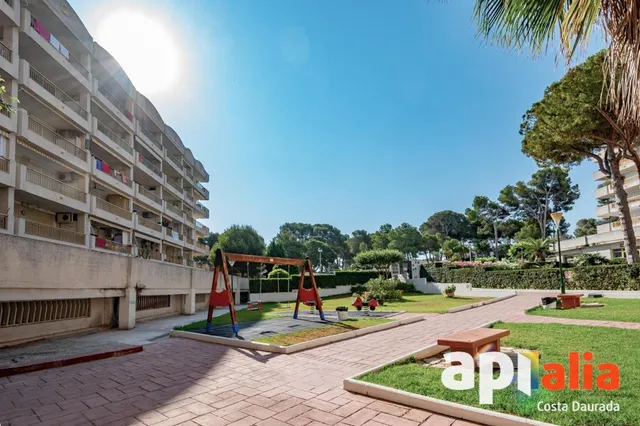 PISO EN SALOU TURISTICA 2 habitaciones — 24