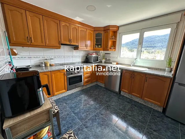 DUPLEX CON VISTAS A LA VENTA EN BOCAIRENT - foto 2