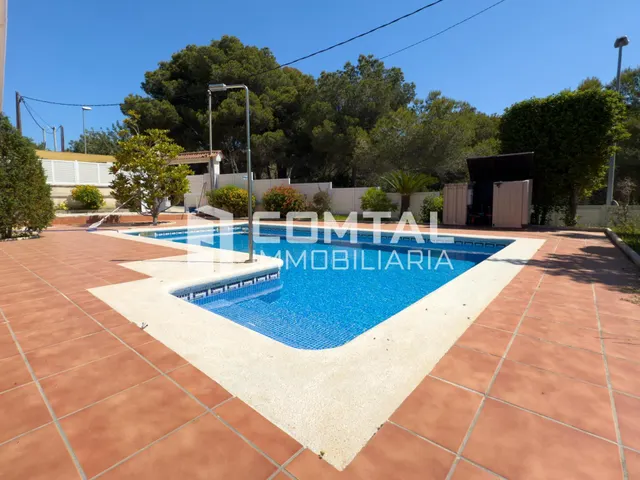CASA EN VENTA CUBELLES — 2