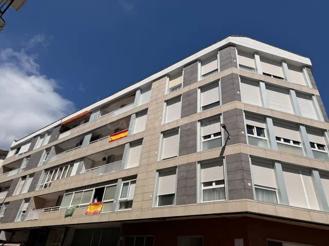 Vivienda 3 dormitoiros con Terraza y Ascensor a Cota Cero