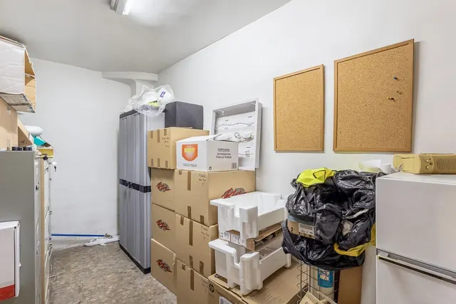 EXCLUSIVO INMUEBLE EN PLAZA DE CARRETAS, JUNTO AL EMBLEMÁTICO PASEO DEL SALÓN — 18