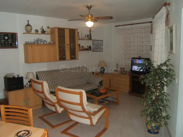 Piso en Pueblo Salado –, con vistas a la piscin — 4