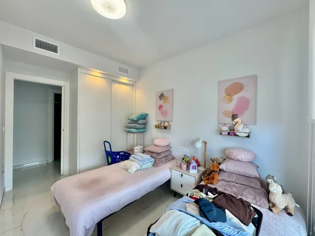 Moderno apartamento con impresionantes vistas al mar — 10