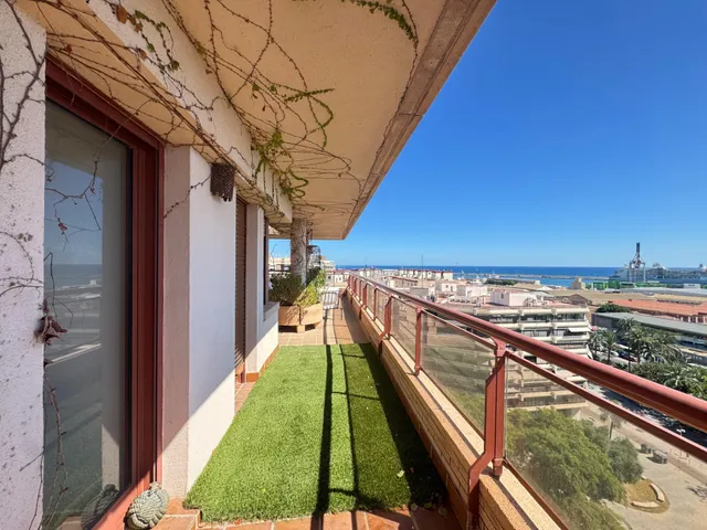 Ático en alquiler, centro de Alicante. — 15