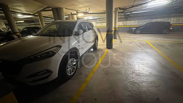 Parking doble de fácil acceso en Les Franqueses del Vallès — 4