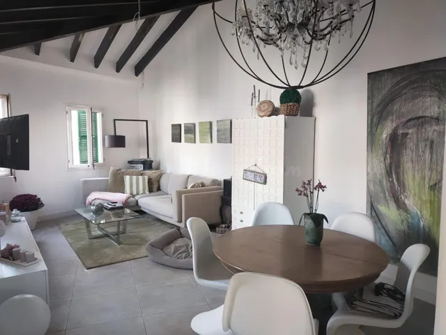 Casa señorial con algunas reformas pendientes