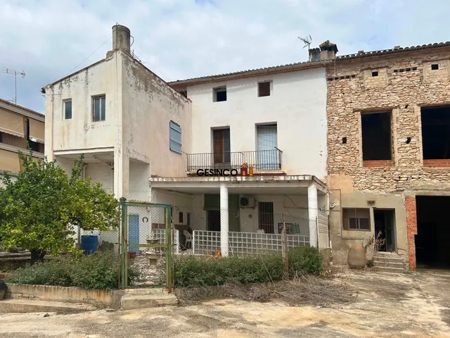 GRAN CASA EN VENTA EN AIELO DE MALFERIT — 13