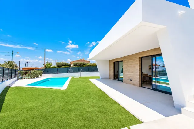 Chalet 3 habitaciones 156m² en venta - Costa blanca sur — 30