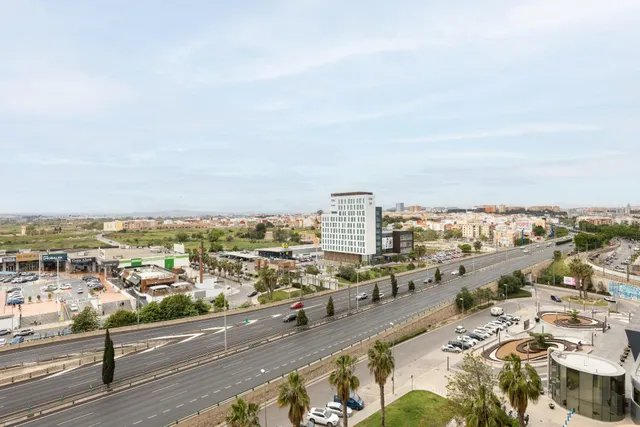 Loft dúplex de 90 m2 con terraza y zonas comunes — 26