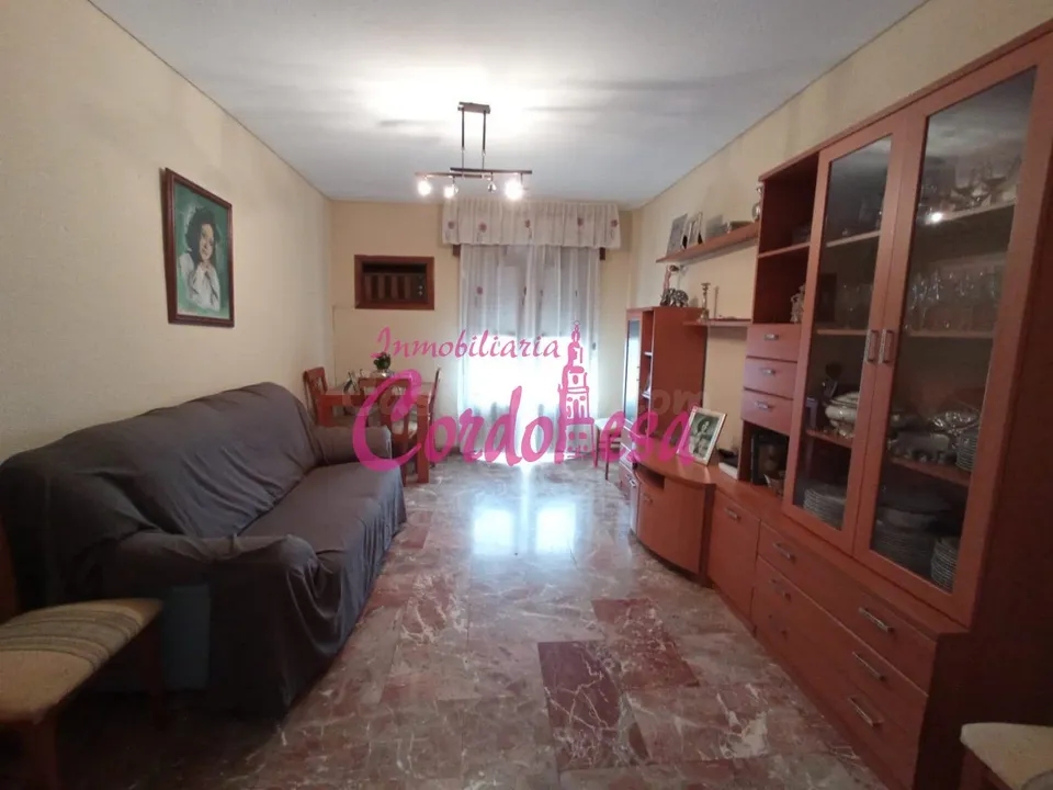 PISO ENORME EN SAN PEDRO