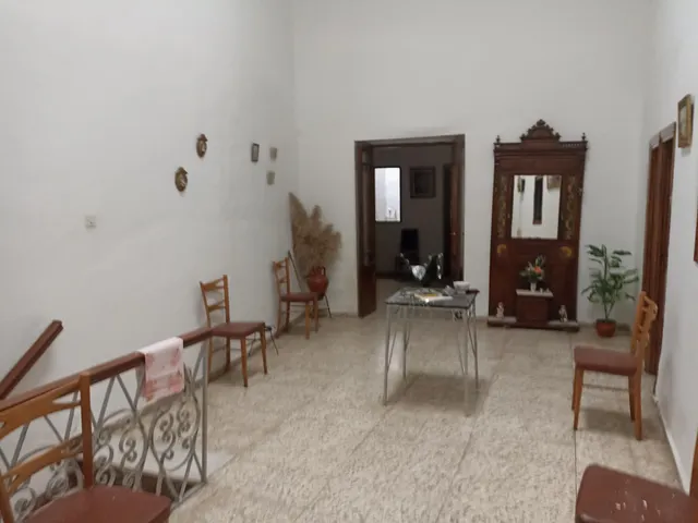 Casa en canjayar zona plaza del ayuntamiento de siete habitaciones trea baños para reformar — 22