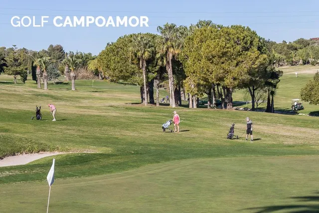Encanto mediterráneo con espacio para disfrutar todo el año — 34