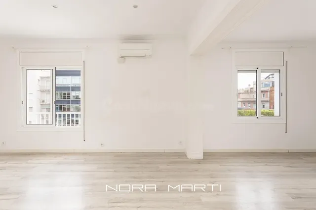 Piso luminoso y tranquilo en Les Corts, cerca de Francesc Ma - foto 4