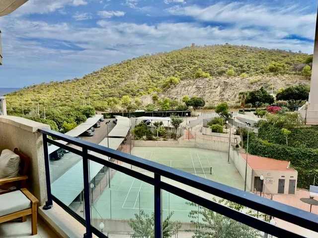 APARTAMENTO REFORMADO DE 2 DORMITORIOS CON VISTAS AL MAR, PI - foto 3