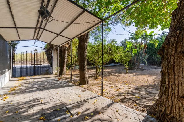 CASA CON AMPLIO JARDÍN EN CANTARRANAS — 10