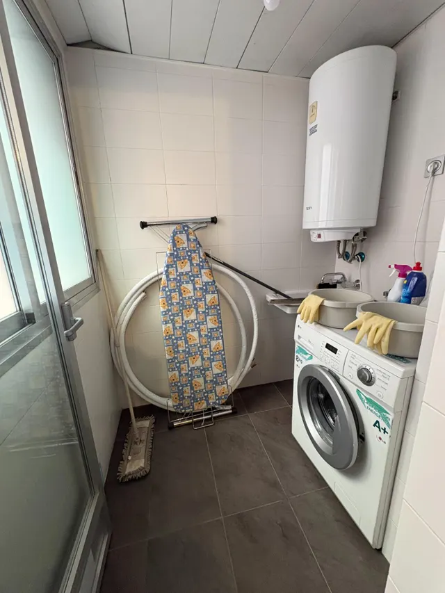 Alquilamos este fabuloso piso amueblado en novosur, alhendin. — 39