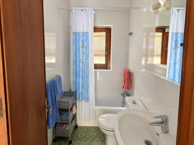 Casa en Carbayín: cuatro dormitorios, dos garajes y terreno para disfrutar de la vida de pueblo — 21
