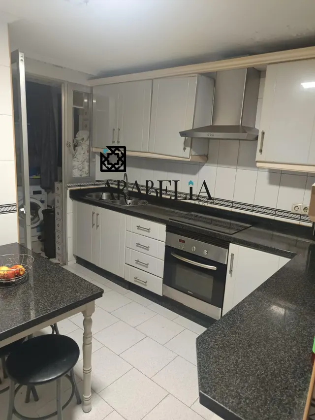 Amplio Piso en Córdoba - Ideal para Entrar a Vivir por €169.900 — 10