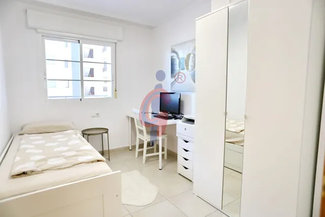 Tu apartamento junto al mar en Guardamar | Terraza, piscina, garaje y trastero | 184.900€ — 21