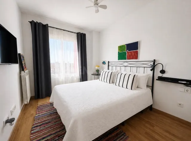 Planta baja con terraza y piscina comunitaria, en CAMPOS — 13