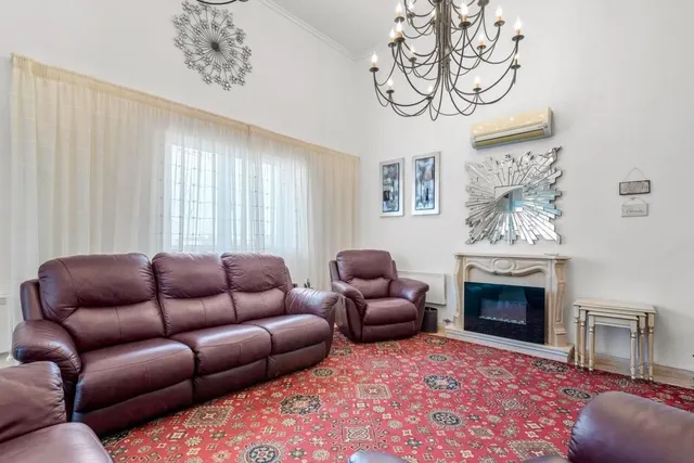 Villa 7 habitaciones 179m² en venta - Centro de la Ciudad Quesada — 12