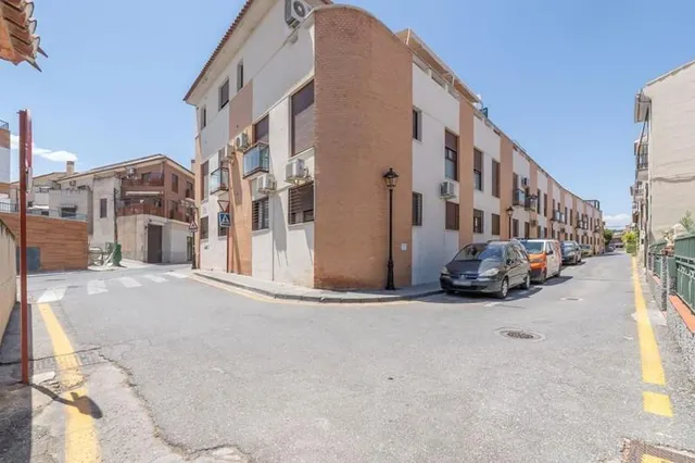 Piso en Ogíjares — 36