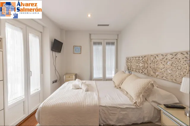 ¡CASA CON ENCANTO Y VISTAS EN PLENA PLAZA DE SANTO DOMINGO... EN EL EMBLEMÁTICO BARRIO DEL REALEJO! — 47