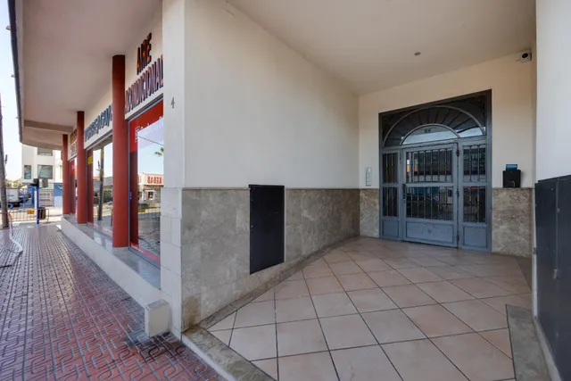 Venta de amplio apartamento seminuevo Ed.Torreaguas Torrevieja — 43