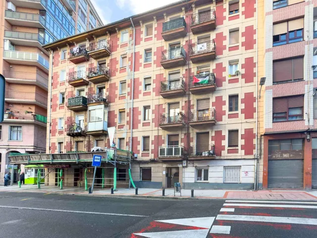 Piso con gran potencial en Sestao — 16