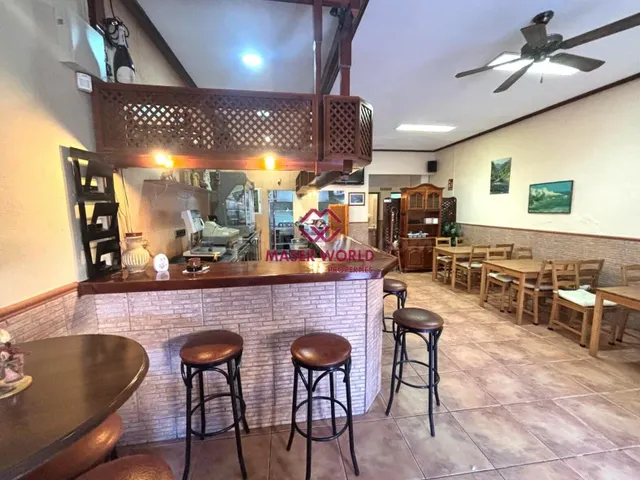Local con gran potencial junto al paseo marítimo: bar en ven - foto 5