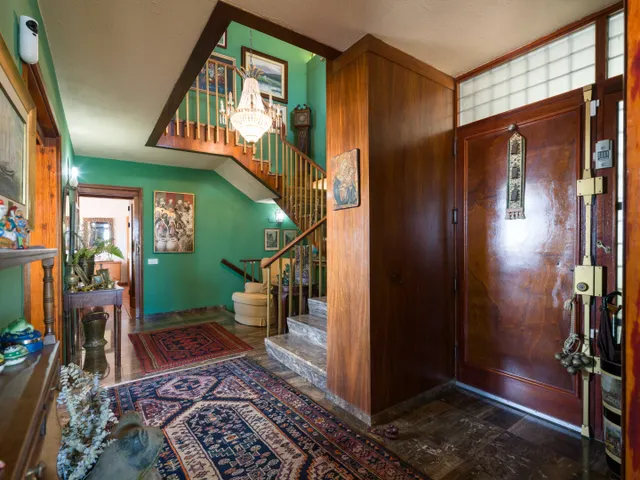 Chalet independiente junto a Paseo de Chil, con jardín, ascensor y vistas a la bahía — 35