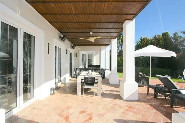 Chalet 4 habitaciones 486m² en venta - Riviera del sol — 24