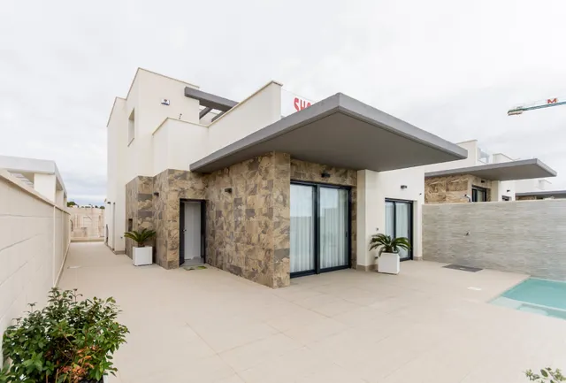 Villa 3 habitaciones 134m² en venta - Campoamor