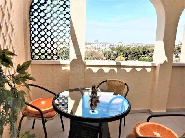 Ático con vistas al Parque en Torrevieja — 3