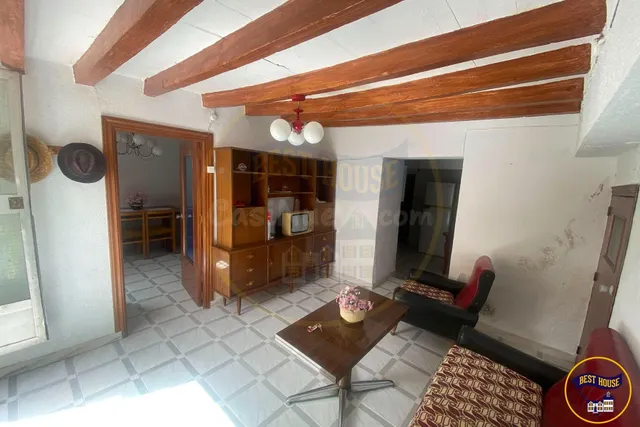 CASA A LA VENTA CON PATIO EN CAÑAVERAS - foto 2